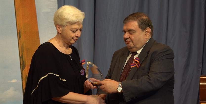 You are currently viewing MEP Theocharous honoured by the EAFJD for her lifelong dedication to the people of Artsakh